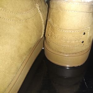 Women's Boots